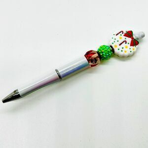 Handmade Unique Christmas Wreath Pearlescent White Red Green Detail Beaded Pen